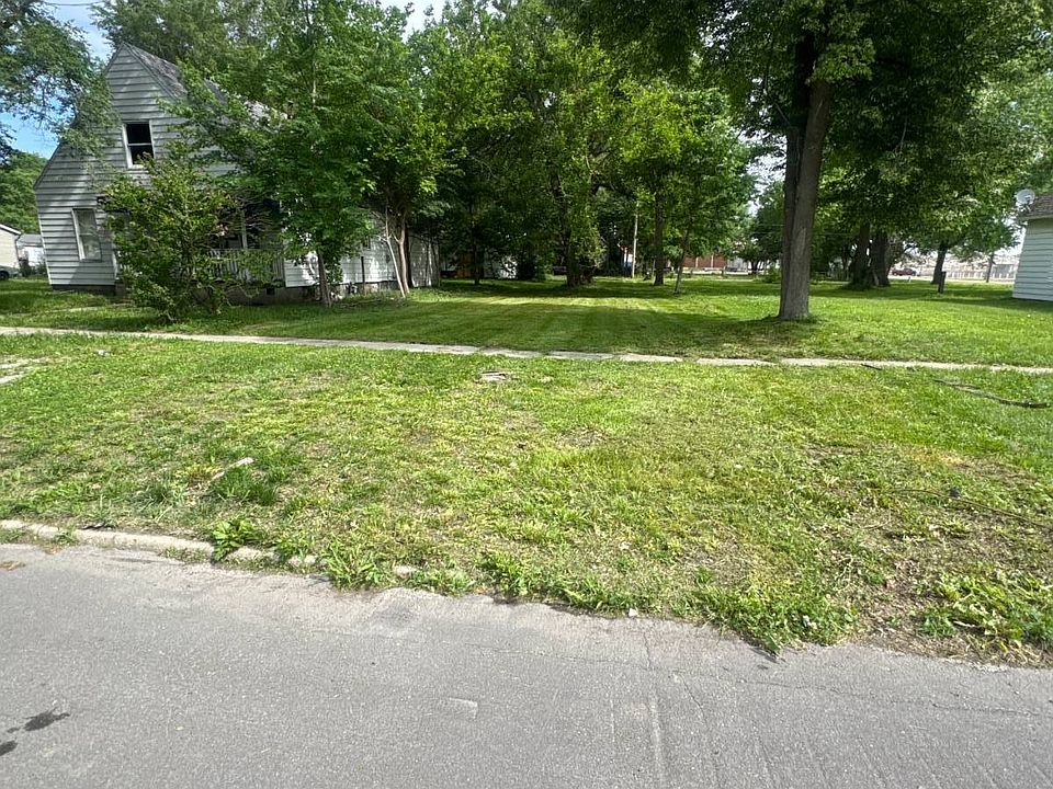 1st image of 1521 Matheny Ave