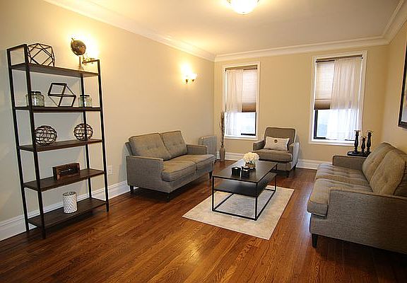 4th image of 30-60 48th St #4B
