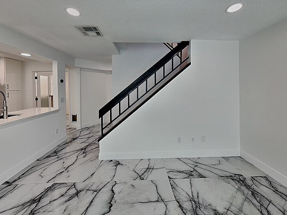 5th image of 8212 Citrus Chase Dr