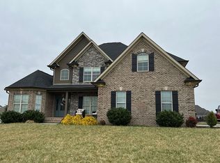 622 Diamond Peak Dr, Bowling Green, KY 42104