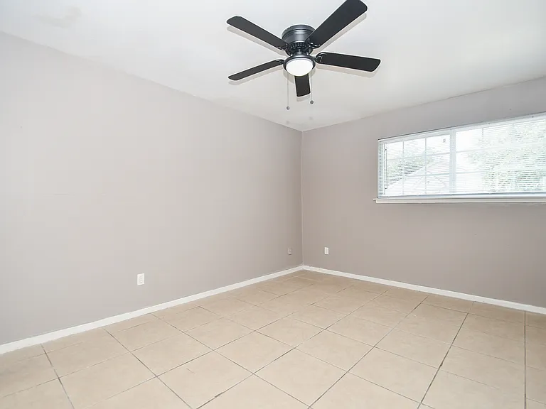 7637 Harwin — Photo 41