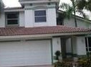 14951 Bel Aire Dr S, Pembroke Pines, FL 33027