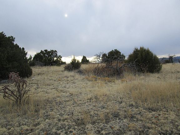 5th image of 2-F1 Garrett Dr
