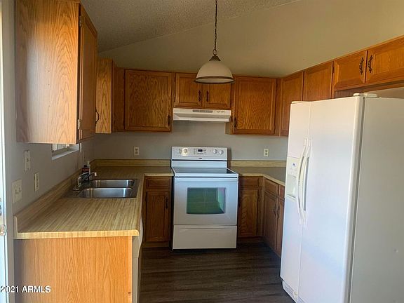 3rd image of 5120 W Willow Ave