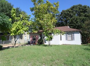 5428 Thomas Ln, River Oaks, TX 76114