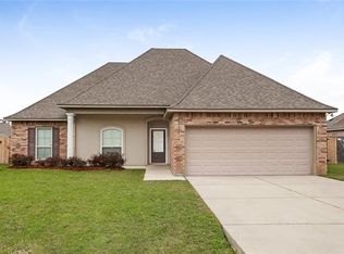 40205 Maison Lafitte Blvd, Ponchatoula, LA 70454