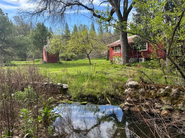 5889 Michel Rd, Mountain Ranch, CA 95246