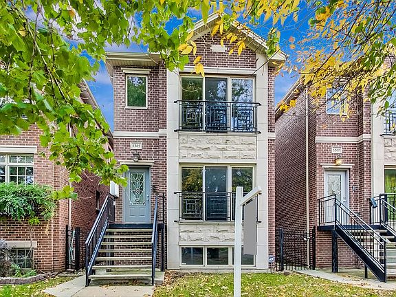 2nd image of 5305 W Leland Ave #1