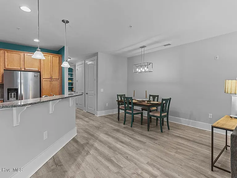 2537 Saint James Dr SE #102 — Photo 8
