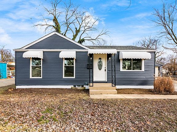 2nd image of 6336 Archmere Sq E