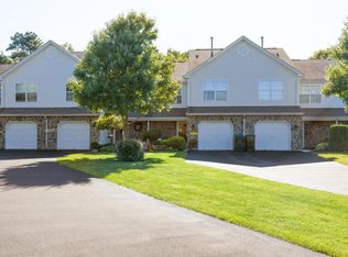 27 Nutmeg Ct, Tinton Falls, NJ 07753
