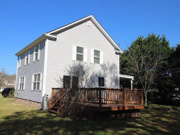 2nd image of 36151 Belle Haven Rd