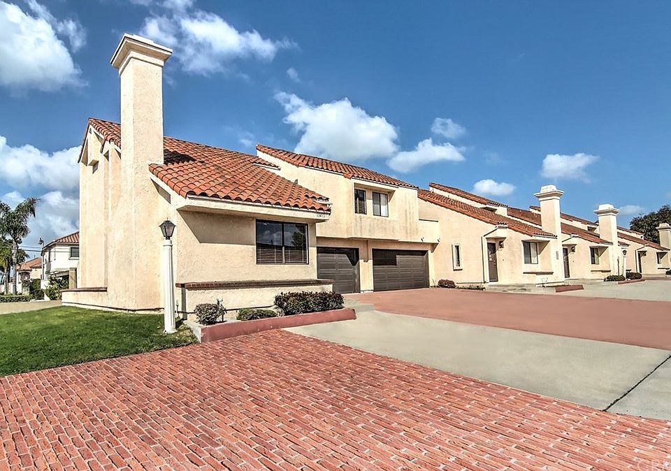 1st image of 13471 Woodwind Ct #1