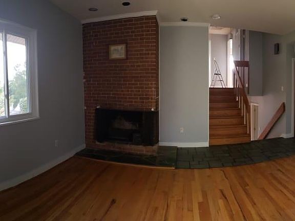 second level - large living room, fireplace