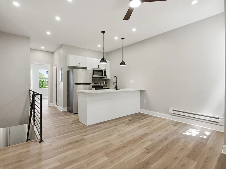 6028 Osage Ave #2 — Photo 2