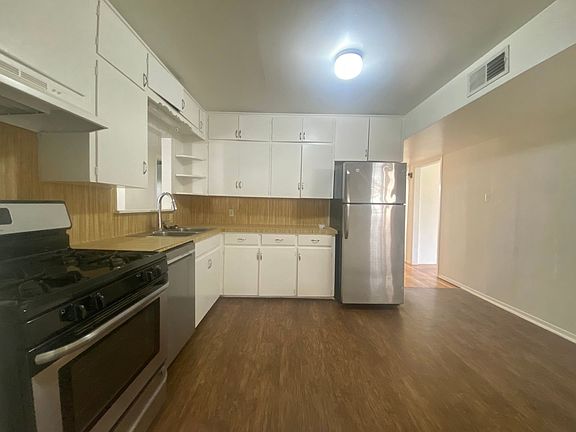 5th image of 602 Hammack Dr
