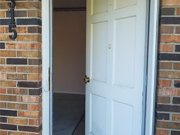 4th image of 315 Cresthill Dr