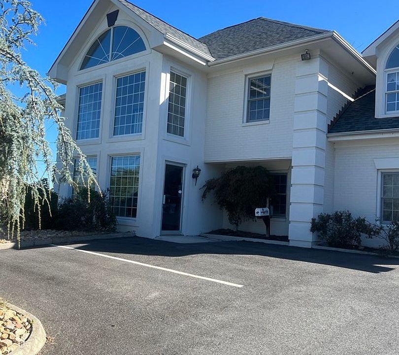 1st image of 3715 Old Forest Rd