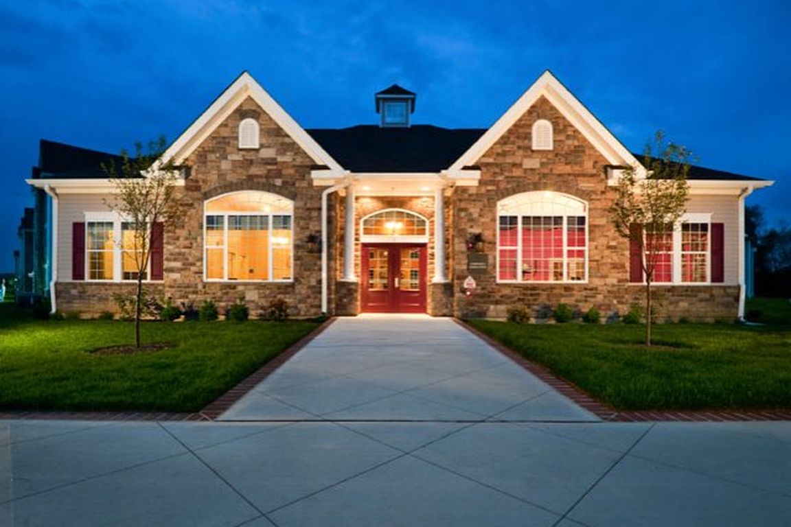 Exterior of the Clubhouse, Leasing Office, and 24 Hr Fitness Center