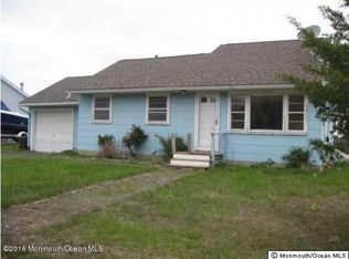 111 Marine Rd, Waretown, NJ 08758