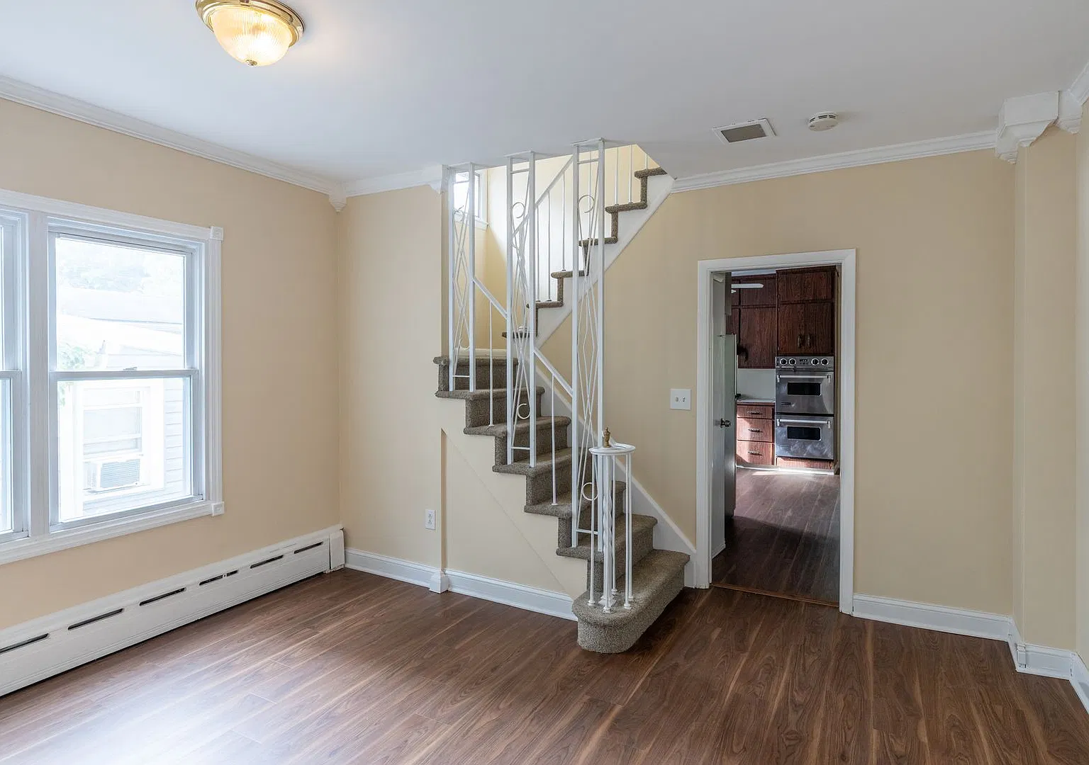 110 N 2nd Ave — Photo 3