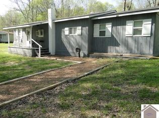 878 Dooms Chapel Rd, Symsonia, KY 42082