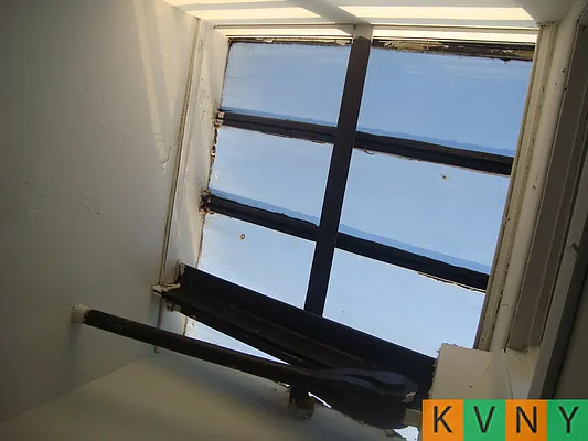 Rented by KVNY Soho | media 22