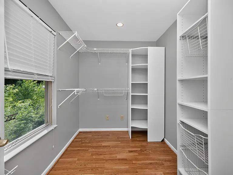 12130 Crestfield Ct — Photo 46