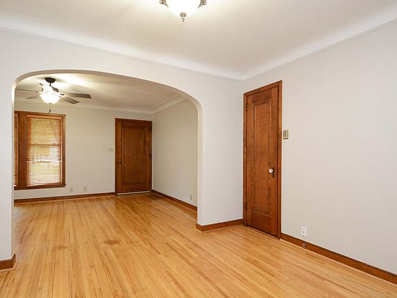 2nd image of 4255 Thomas Ave N #2
