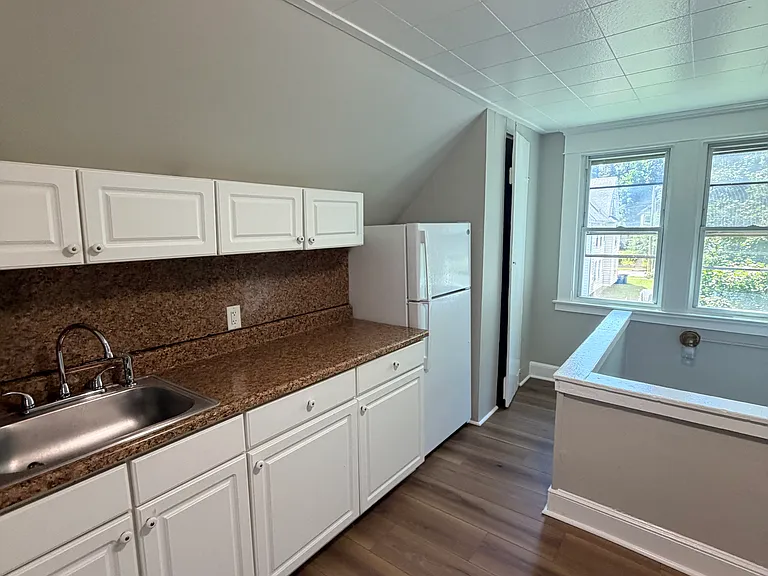 18 Dayton St #3-0 — Photo 4