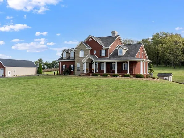 682 Wilson Rd, Cave City, KY 42127