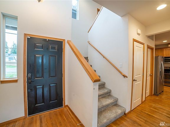 3rd image of 8223 1st Pl SE