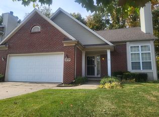 417 Cambridge Dr, Dexter, MI 48130