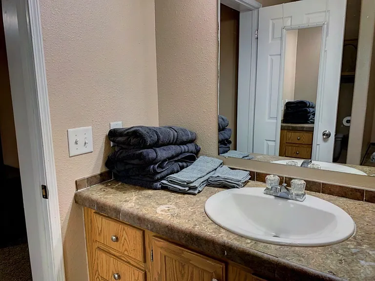 3513 Smith St — Photo 25
