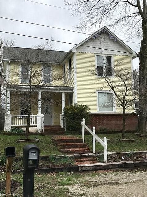 2nd image of 257 Bridge St