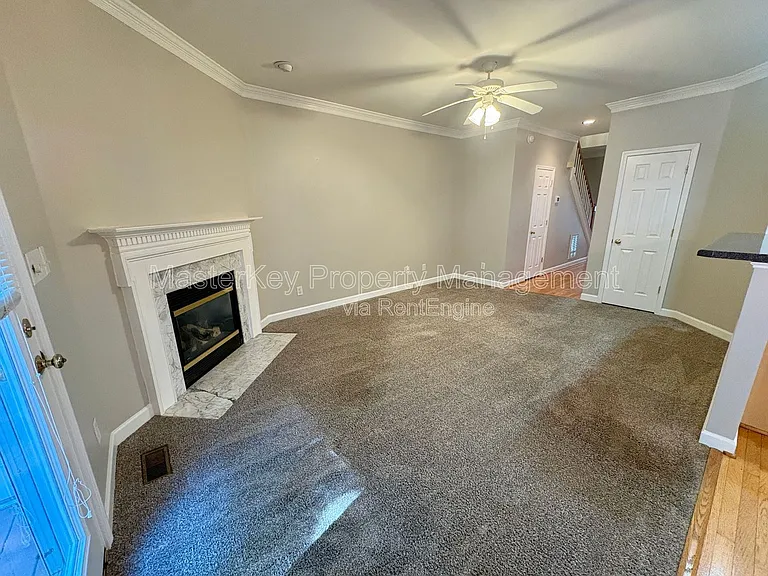 4506 Treerose Way — Photo 8