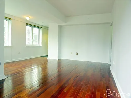 Rented by City Connections Realty | media 37