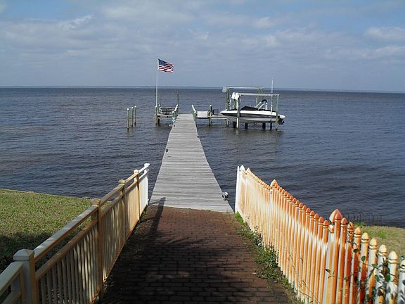 4th image of 7 Garden Bay Ct