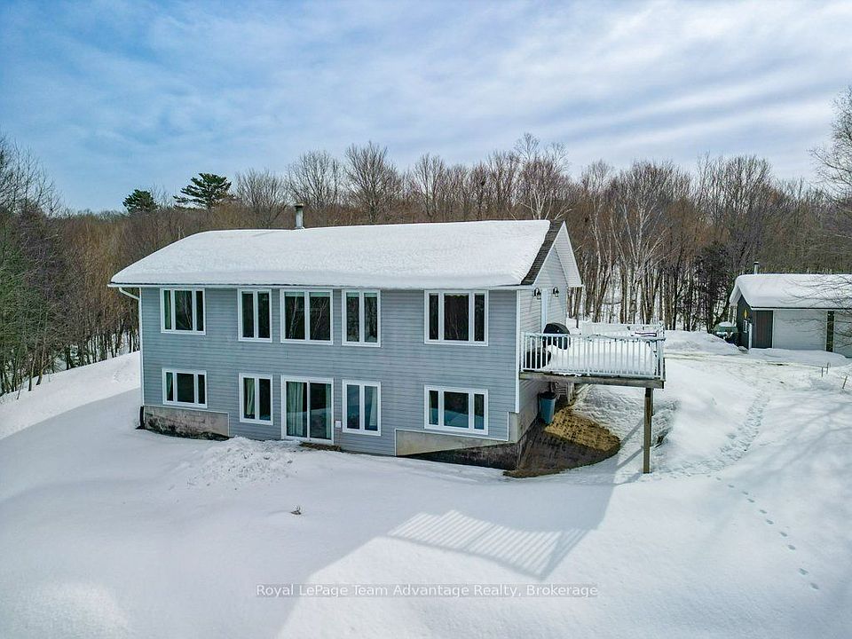 1st image of 520 Star Lake Rd