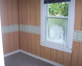 5th image of 204 N Lake St