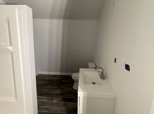 64 Water St, Howland, ME 04448