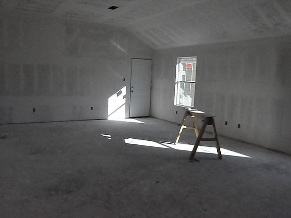 3rd image of 3518 19th St N