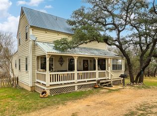 214 Sunday Cir, Fredericksburg, TX 78624