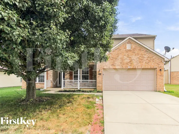 2377 Willowview Dr, Indianapolis, IN 46239