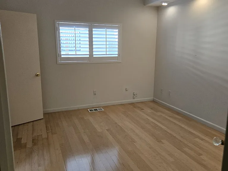 128 Twin Ridge Dr — Photo 12