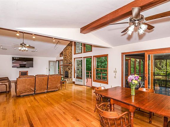 4th image of 7539 Brown Hill Dr