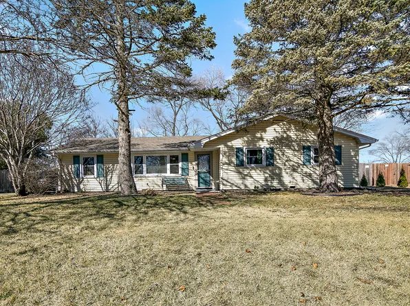 3303 Willardshire Rd, Joliet, IL 60431