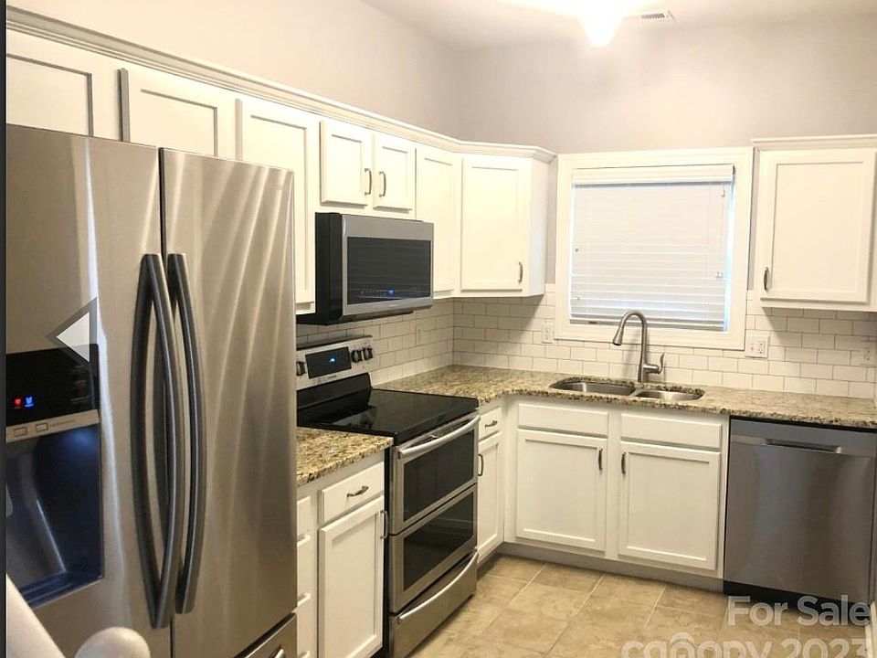 2nd image of 101 Vester Ct