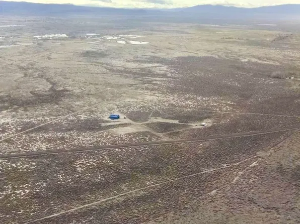 49927 Shuffield Rd, Summer Lake, OR 97640