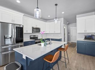 586 N Hill View Dr, Saratoga Springs, UT 84045